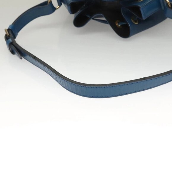 LOUIS VUITTON Epi Petit Noe Shoulder Bag Blue M44105 LV Auth 132303 - Picture 8 of 16